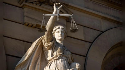 Kindeswille vor Gutachten: Gericht bestätigt Aufenthalt beim Wunsch-Elternteil. (Foto: Stefan Puchner/dpa/dpa-tmn)