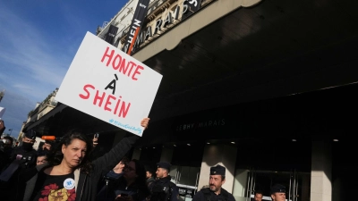Frankreich verschärft den Ton gegenüber Shein. (Foto: Thibault Camus/AP/dpa)