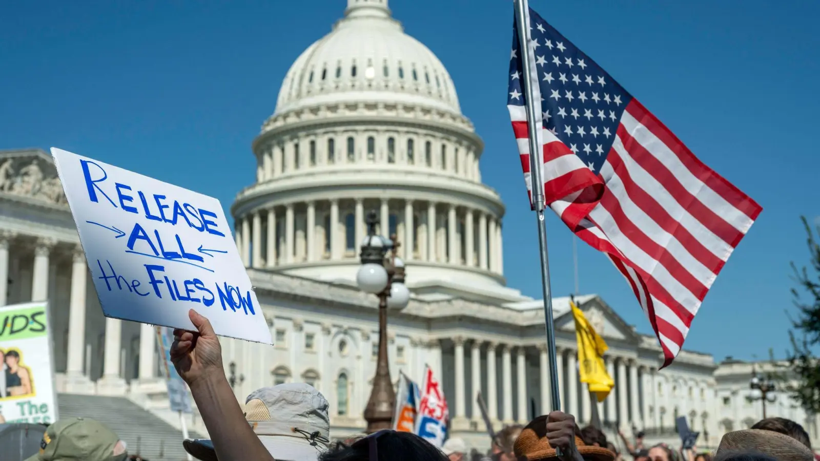 Ein Gesetzentwurf zur Veröffentlichung der Akten hat nun beide Kammern des US-Kongresses passiert. (Archivbild) (Foto: Kevin Wolf/AP/dpa)