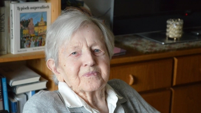 Sigrid Heimburger feiert heute ihren 104. Geburtstag bei guter Gesundheit im Johann-Gramann-Haus. Sie ist die älteste Bürgerin Neustadts (Foto: Christa Frühwald)