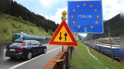 Die Tarife steigen bei fast allen Autobahnmauten in Italien um durchschnittlich 1,5 Prozent. (Symbolfoto) (Foto: Karl-Josef Hildenbrand/dpa/dpa-tmn)