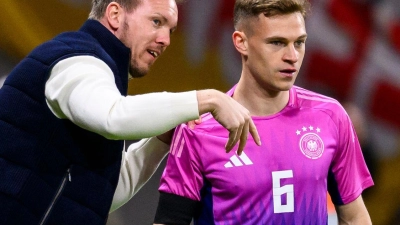 Der Bundestrsainer und sein Kapitän, Julian Nagelsmann (l) und Joshua Kimmich (r). (Archivbild) (Foto: Tom Weller/dpa)