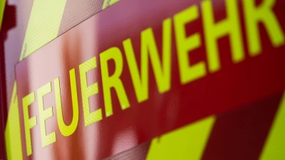 In Wismar ist eine Leiche aus einem Teich geborgen worden. (Symbolbild) (Foto: Marijan Murat/dpa)