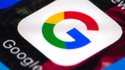Google-Mutterkonzern Alphabet ist das viertteuerste Unternehmen am US-Aktienmarkt. (Foto: Matt Rourke/dpa)
