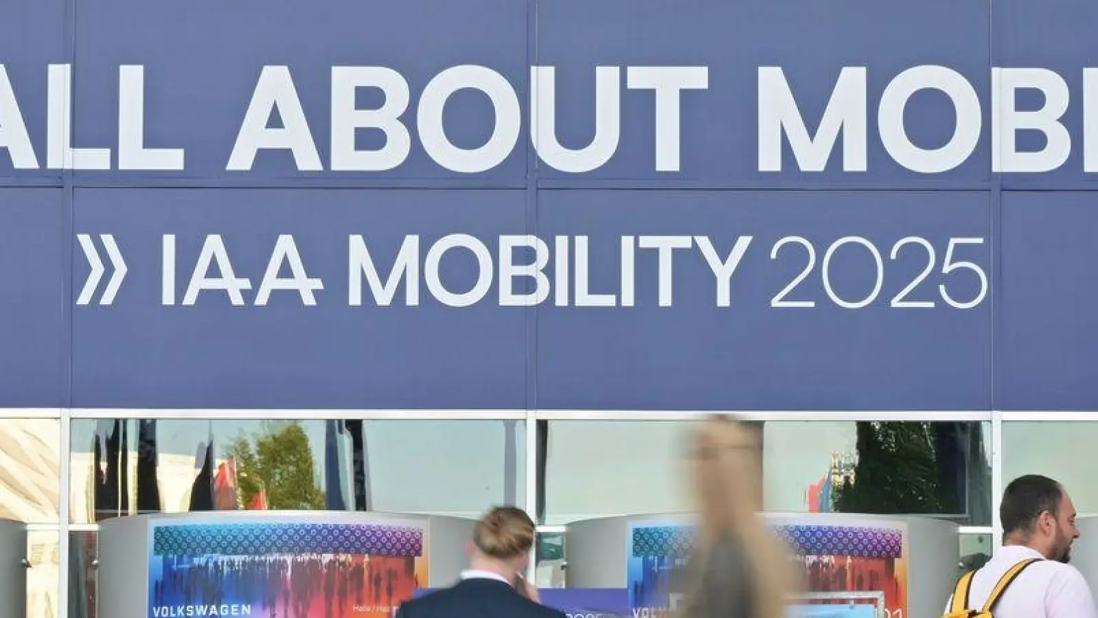 Am Dienstag öffnet die IAA in München für die breite Öffentlichkeit. (Archivbild) (Foto: Malin Wunderlich/dpa)
