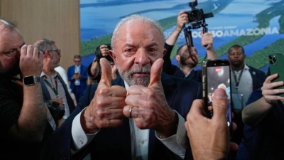 Verbreitet Zuversicht und strahlt Entschlossenheit aus: Brasiliens Präsident Lula. (Foto: Eraldo Peres/AP/dpa)