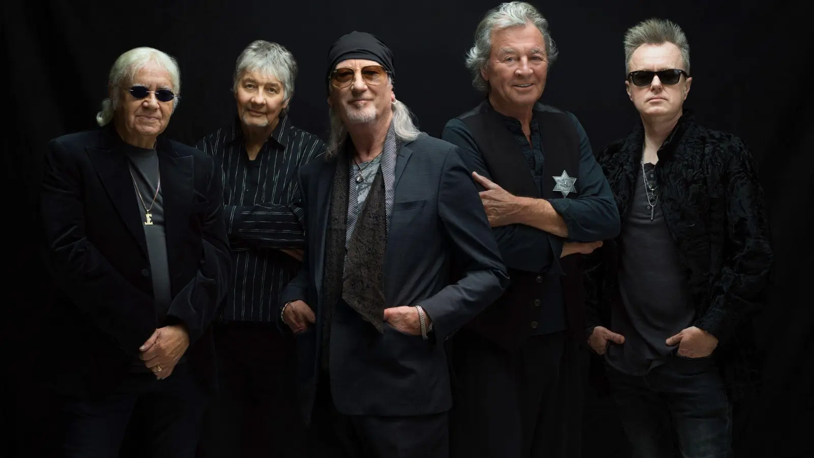 Die aktuelle Besetzung von Deep Purple: Ian Paice, Don Airey, Roger Glover, Ian Gillan und Simon McBride. (Foto: Olaf Heine/earMusic/dpa)