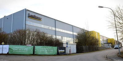 Die Firmengebäude von Lechner in Rothenburg können nach der erfolgreichen Auktion vollständig geräumt übergeben werden. (Foto: Irmeli Pohl)