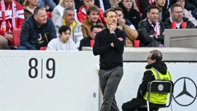 Für BVB-Coach Niko Kovac ist das Punktepolster kein Grund für Experimente. (Archivbild)  (Foto: Harry Langer/dpa)