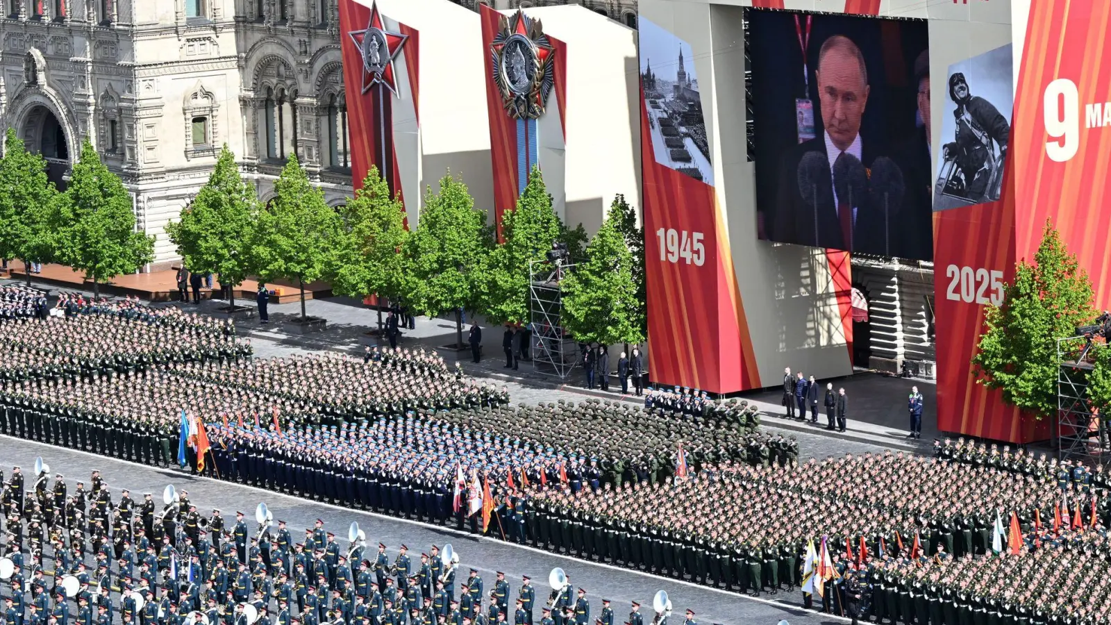 Der 80. Jahrestag des Sieges der Sowjetunion über Nazi-Deutschland wird in Russland groß gefeiert. (Foto: Maxim Bogovid/Photo host agency RIA Novosti/AP/dpa)