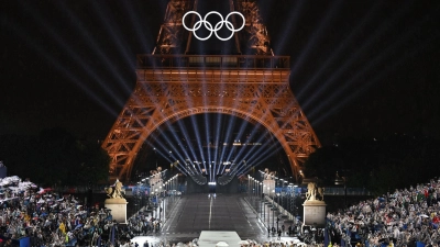 Eröffnung mit Spektakel: Die Sommerspiele in Paris haben begonnen. (Foto: Joel Marklund/bildbyrån-Pool/dpa)