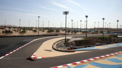 Auf dem Bahrain International Circuit wird 2026 offenbar nicht gefahren. (Archivbild) (Foto: Bradley Collyer/PA Wire/dpa)