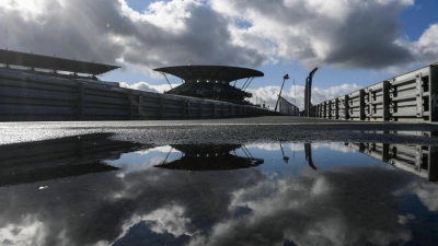 Die Verantwortlichen des Nürburgrings sind mit Blick auf eine Rückkehr der Formel 1 gesprächsbereit. (Foto: Ina Fassbender/Pool AFP/AP/dpa)