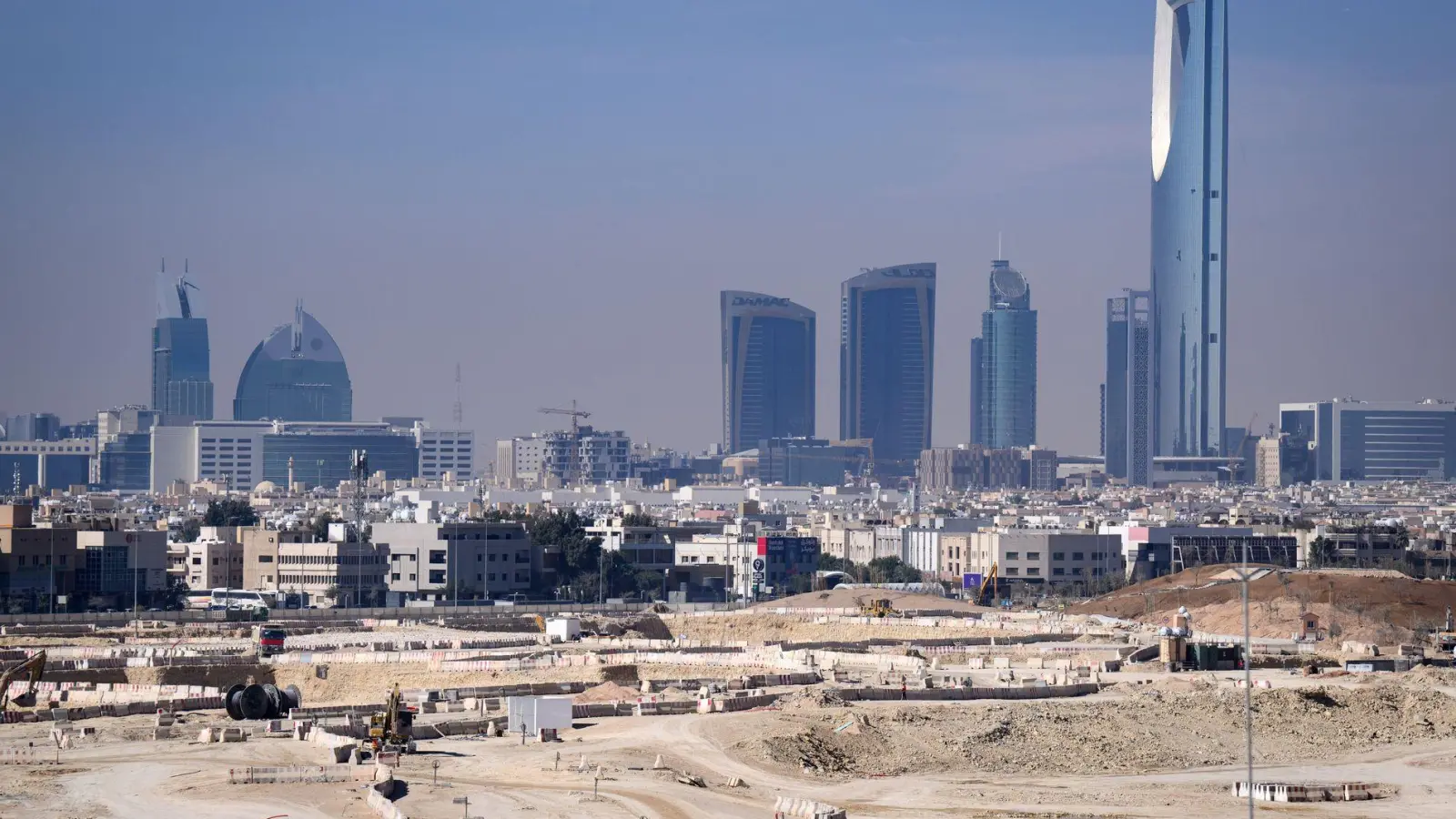 Reisewarnung für Saudi-Arabien: Nach Angriffen auf Flughäfen warnt das Auswärtige Amt vor Reisen in das Land. (Foto: Bernd von Jutrczenka/dpa)
