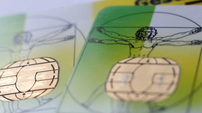 Jede Krankenkasse legt ihren Zusatzbeitrag selbst fest. (Foto: Karl-Josef Hildenbrand/dpa)