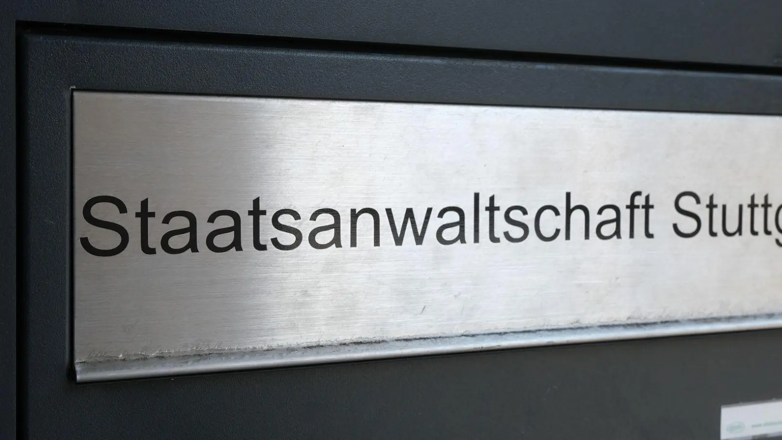 Die Staatsanwaltschaft Stuttgart hat Anklage gegen zwei frühere LBBW-Mitarbeiter erhoben. (Archivbild) (Foto: Bernd Weißbrod/dpa)