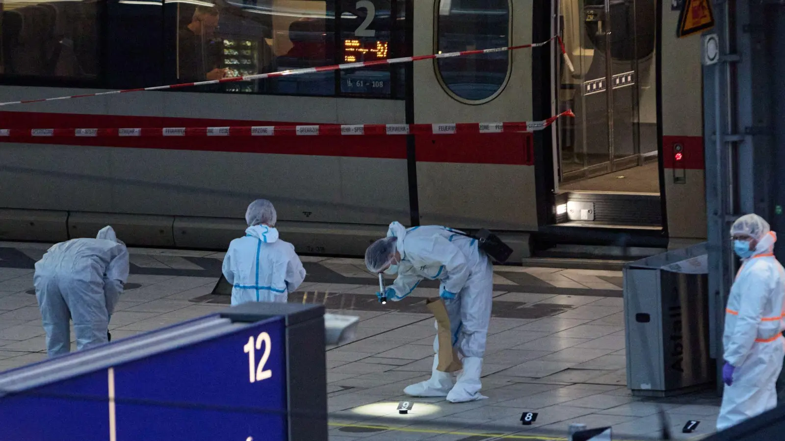 Am Dienstag lagen noch zwei Verletzte im Krankenhaus. (Archivbild) (Foto: Georg Wendt/dpa)