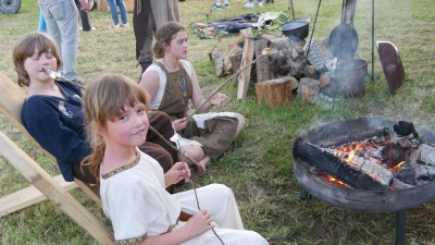 Lagerleben wie im Mittelalter.  (Foto: Ulrike Ganter)