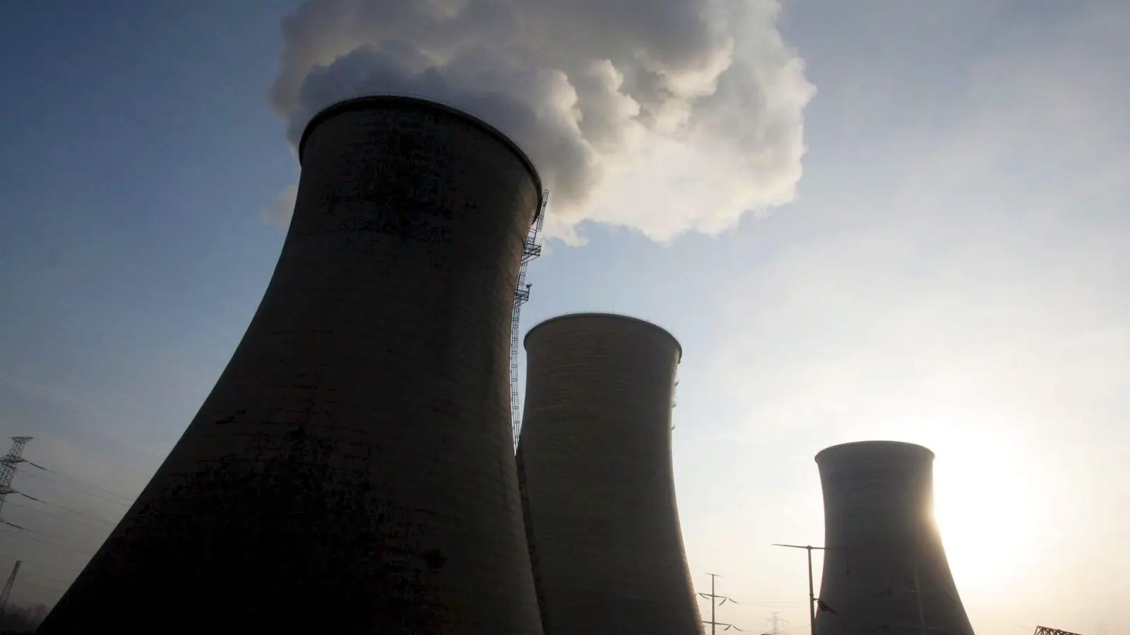 Kohlekraft bleibt in China trotz des Ausbaus erneuerbarer Energien eine Hauptquelle für Strom. (Symbolbild) (Foto: epa Zuo Xiaoming/EPA/dpa)