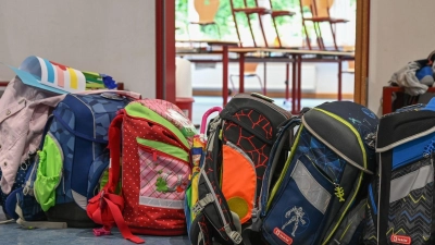 Nach den Ferien wird sich zeigen, wie gut Bayerns Kommunen auf den neuen Rechtsanspruch auf Ganztagsbetreuung für Erstklässler vorbereitet sind. (Symbolbild) (Foto: Arne Dedert/dpa)