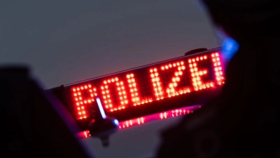 Die Polizei ermittelt in dem Fall. (Symbolbild) (Foto: Marijan Murat/dpa)