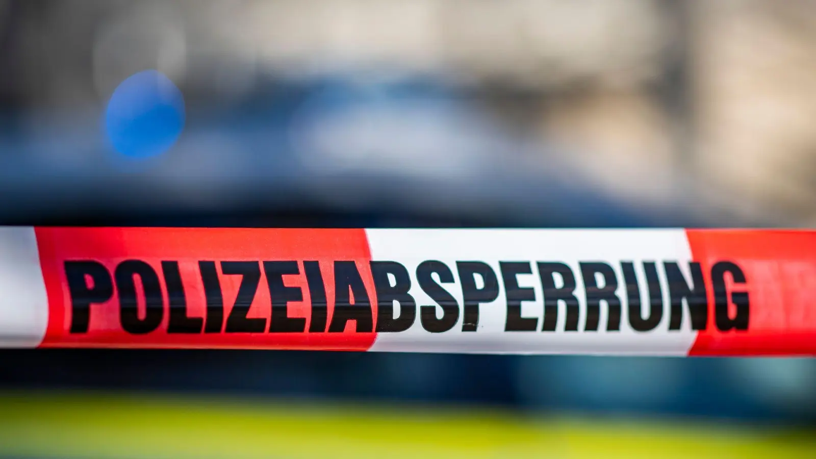 Nach der Tötung eines 30 Jahre alten Mannes in Nürnberg hat die Polizei einen Tatverdächtigen festgenommen. (Symbolbild) (Foto: David Inderlied/dpa)