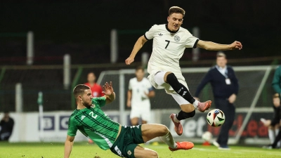 Befördert: Der Kölner Youngster Said El Mala (Nr. 7) war im vergangenen Monat noch für die deutsche U21-Auswahl im Einsatz. (Archivbild) (Foto: Christian Charisius/dpa)