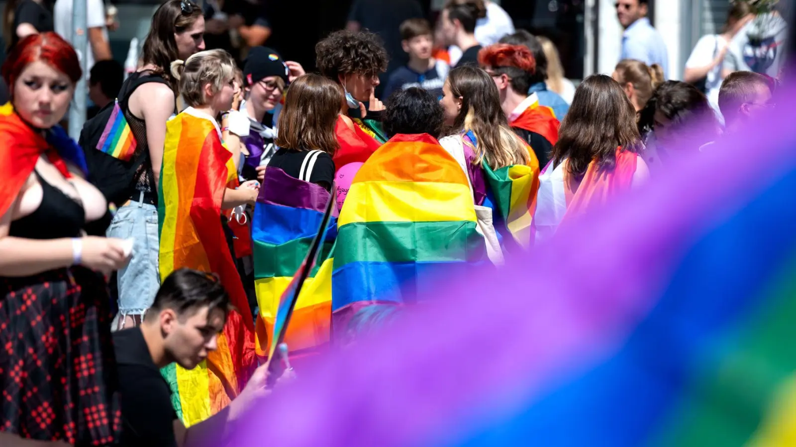 Zum CSD kamen zuletzt weniger Menschen. (Archivbild)  (Foto: Sven Hoppe/dpa)