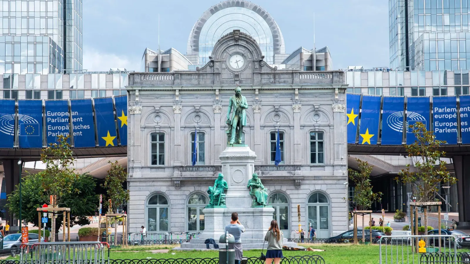 EU-Parlament für Abschwächung des Lieferkettengesetzes (Archivbild). (Foto: Alicia Windzio/dpa)