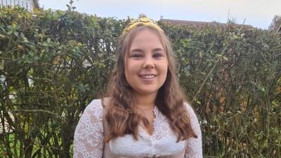 Selina Steinmüller ist Ipsheims neue Weinkönigin. (Foto: Anna Franck)