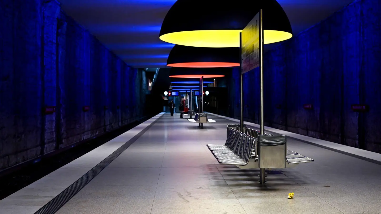 In München werden bereits am Mittwoch Busse und Bahnen bestreikt. (Archivbild) (Foto: Sven Hoppe/dpa)