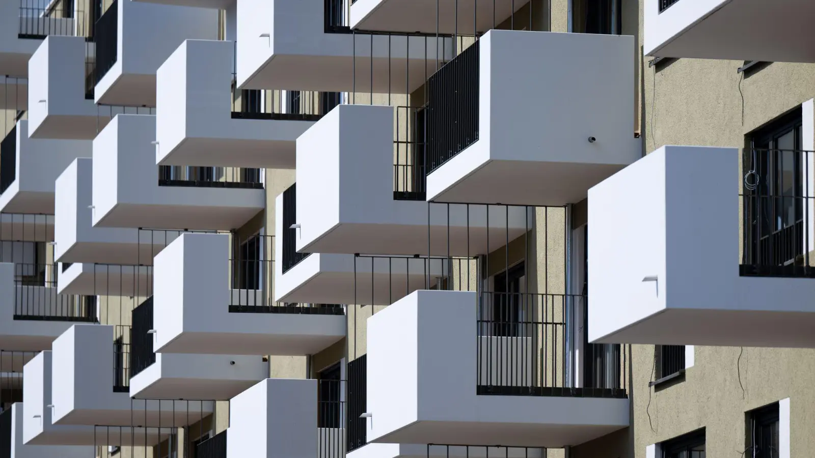 Der Wohnungsbau in Bayern bleibt weiter auf Talfahrt. (Foto: Sven Hoppe/dpa)