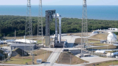 Das „Starliner“-Raumschiff soll künftig als Alternative zur „Crew Dragon“-Raumkapsel von SpaceX Astronauten zur ISS transportieren. (Foto: Joel Kowsky/Nasa/Planet Pix via ZUMA Press Wire/dpa)