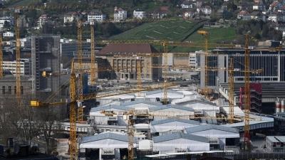 Die Stadt Stuttgart möchte frei werdende Bahnflächen rund um den Stuttgarter Hauptbahnhof für den Wohnungsbau nutzen - eine Gesetzesänderung erschwert das. (Archivbild) (Foto: Marijan Murat/dpa)