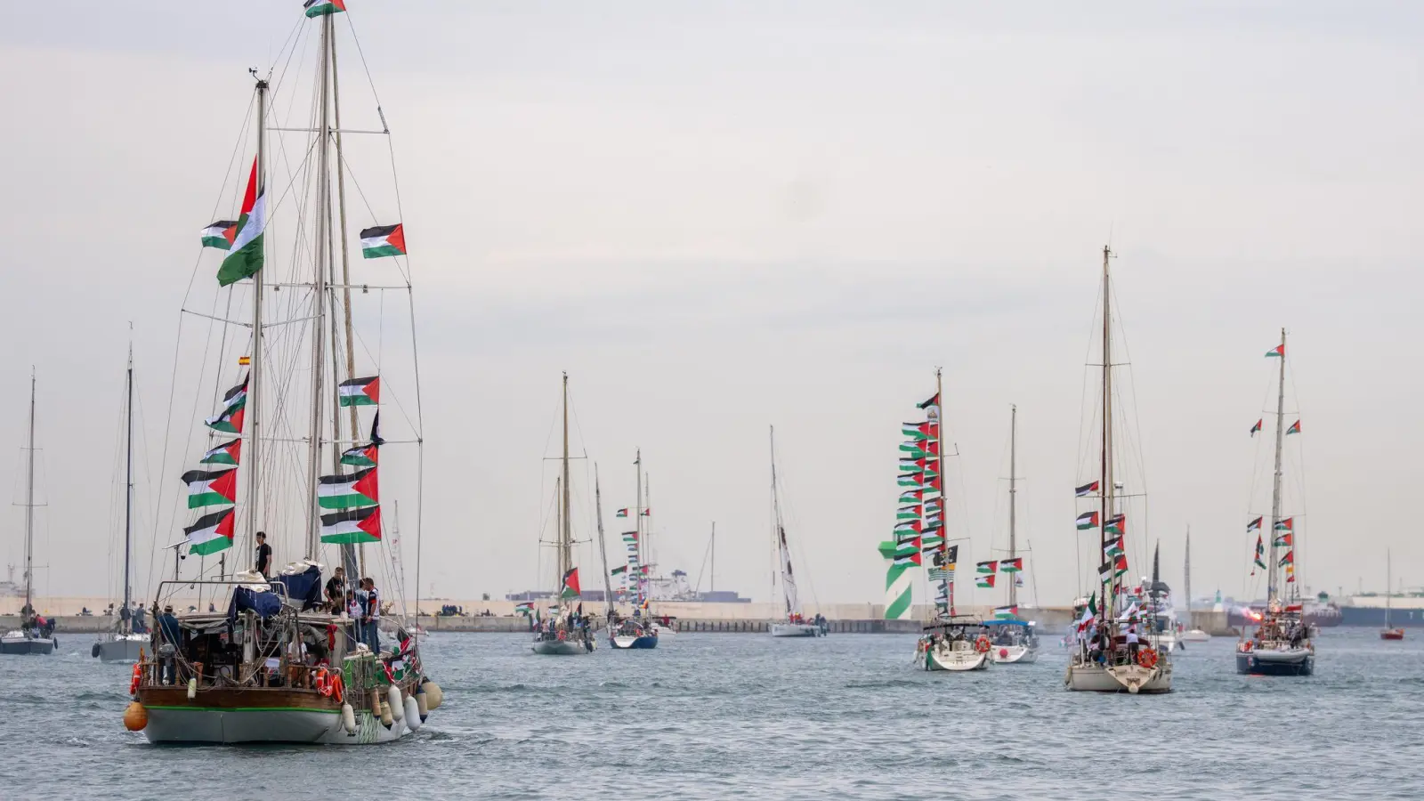 Israel hat Hunderte Gaza-Aktivisten ausgewiesen. Foto Archiv (Foto: Joan Mateu Parra/AP/dpa)