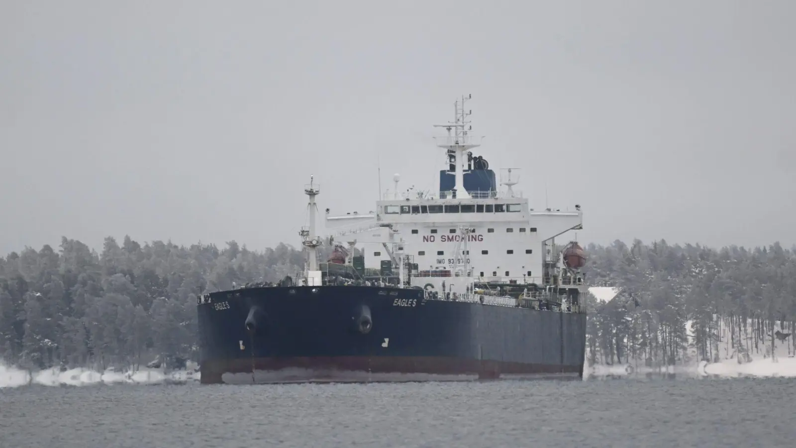 Mit einer Schattenflotte an Tankern versucht Russland die Beschränkungen für seinen Ölexport zu umgehen. (Archivbild) (Foto: Vesa Moilanen/Lehtikuva/dpa)