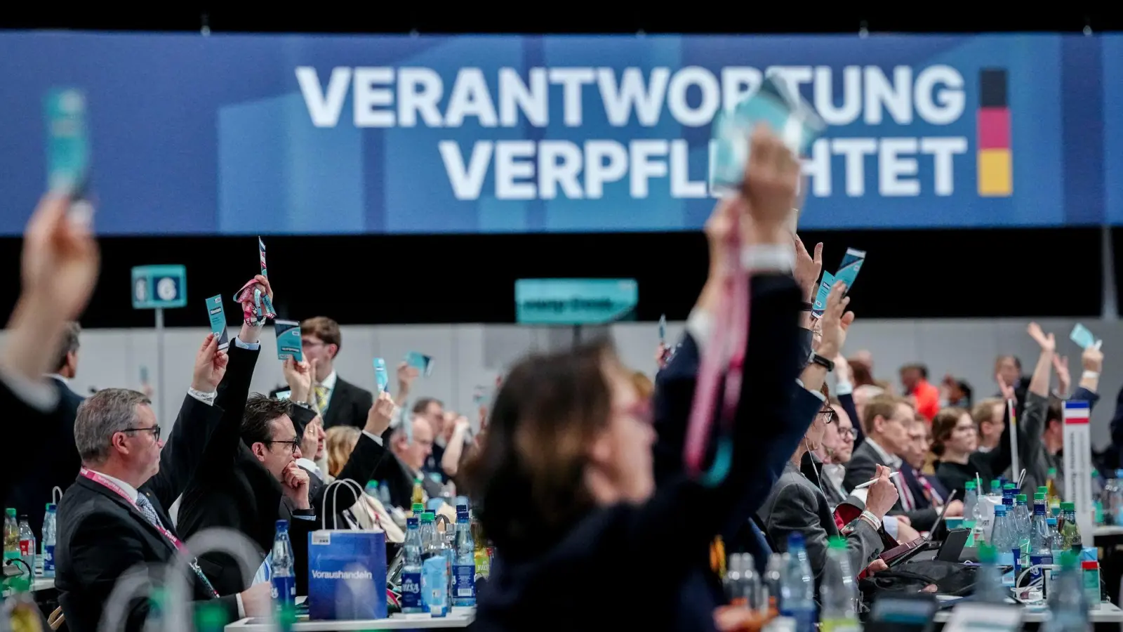 Die CDU votiert für eine Altersgrenze ab 14 Jahren für soziale Medien.  (Foto: Kay Nietfeld/dpa)