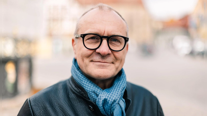 Dr. Ulrich Grünwald will Amtsinhaber Patrick Ruh (CSU) herausfordern und Bürgermeister in Feuchtwangen werden. (Foto: Markus Schwarze Fotografie)