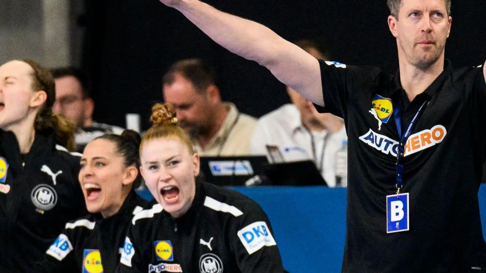 Die DHB-Frauen feierten einen erfolgreichen Auftakt in die Olympia-Qualifikation. (Foto: Tom Weller/dpa)