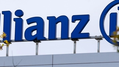 Ein Schild mit der Aufschrift „Allianz” ist an einem Standort des Versicherungsunternehmens zu sehen. (Foto: Sven Hoppe/dpa)