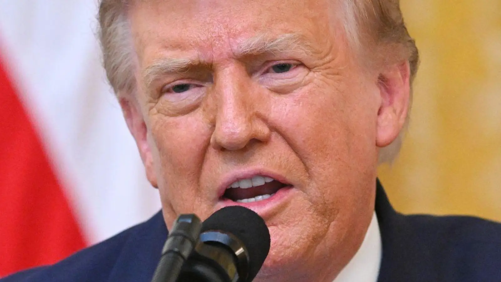 Trump schürt Misstrauen an fairen und freien Wahlen in den USA.  (Foto: Saul Loeb/Pool AFP/AP/dpa)