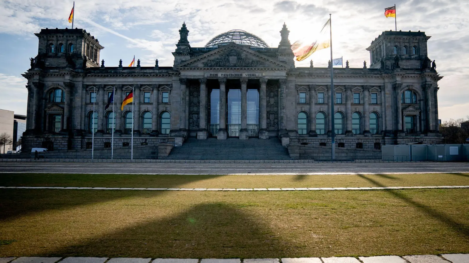 Der Petitionsausschuss des Bundestages berät öffentlich über erfolgreiche Eingaben. (Symbolbild) (Foto: Kay Nietfeld/dpa)