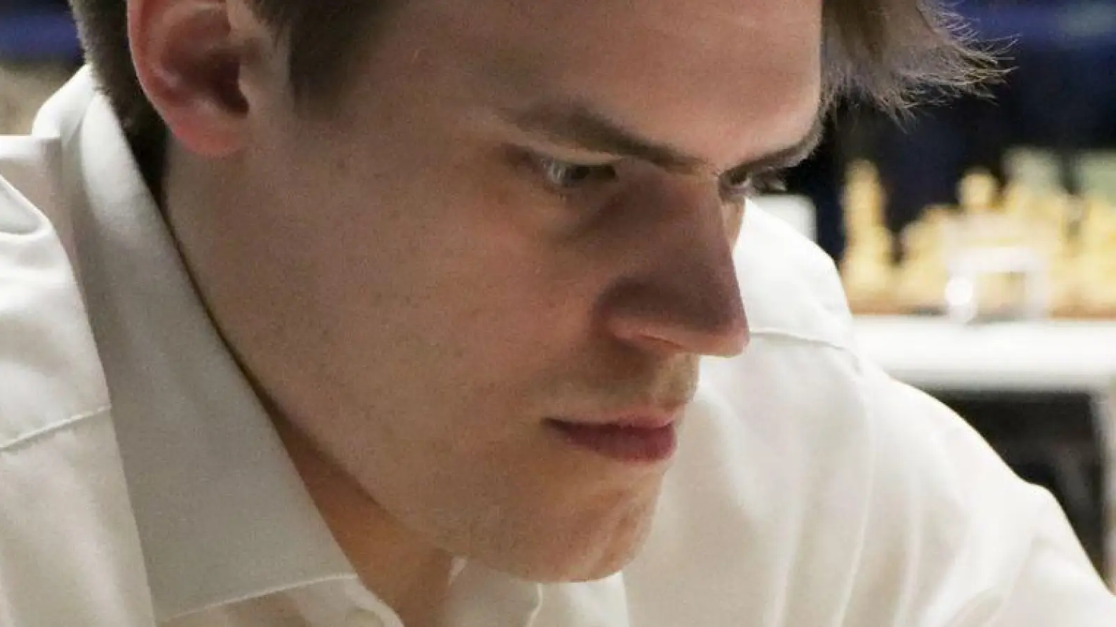 Matthias Blübaum hat sich überraschend für das Turnier der möglichen WM-Herausforderer qualifiziert. (Foto: Frank Hoppe/Deutscher Schachbund e. V./dpa)