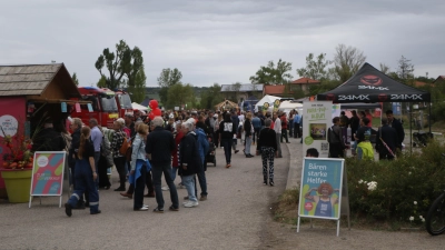 Beim Baustellenfest der Landesgartenschau nutzten Interessierte die Chance, einen Blick auf das Gelände zu werfen. (Foto: Alexander Rausch)