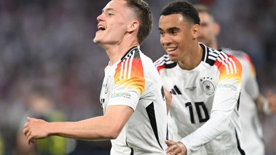 Im deutschen Nationalteam harmonieren Florian Wirtz und Jamal Musiala gut - ginge das auch beim FC Bayern? (Foto: Sven Hoppe/dpa)