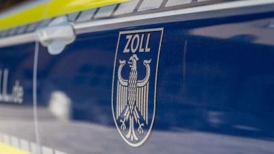 Die Polizei ermittelt nach dem Fund des Zolls zur genauen Herkunft der exotischen Vogeleier. (Symbolbild) (Foto: Leonie Asendorpf/dpa)