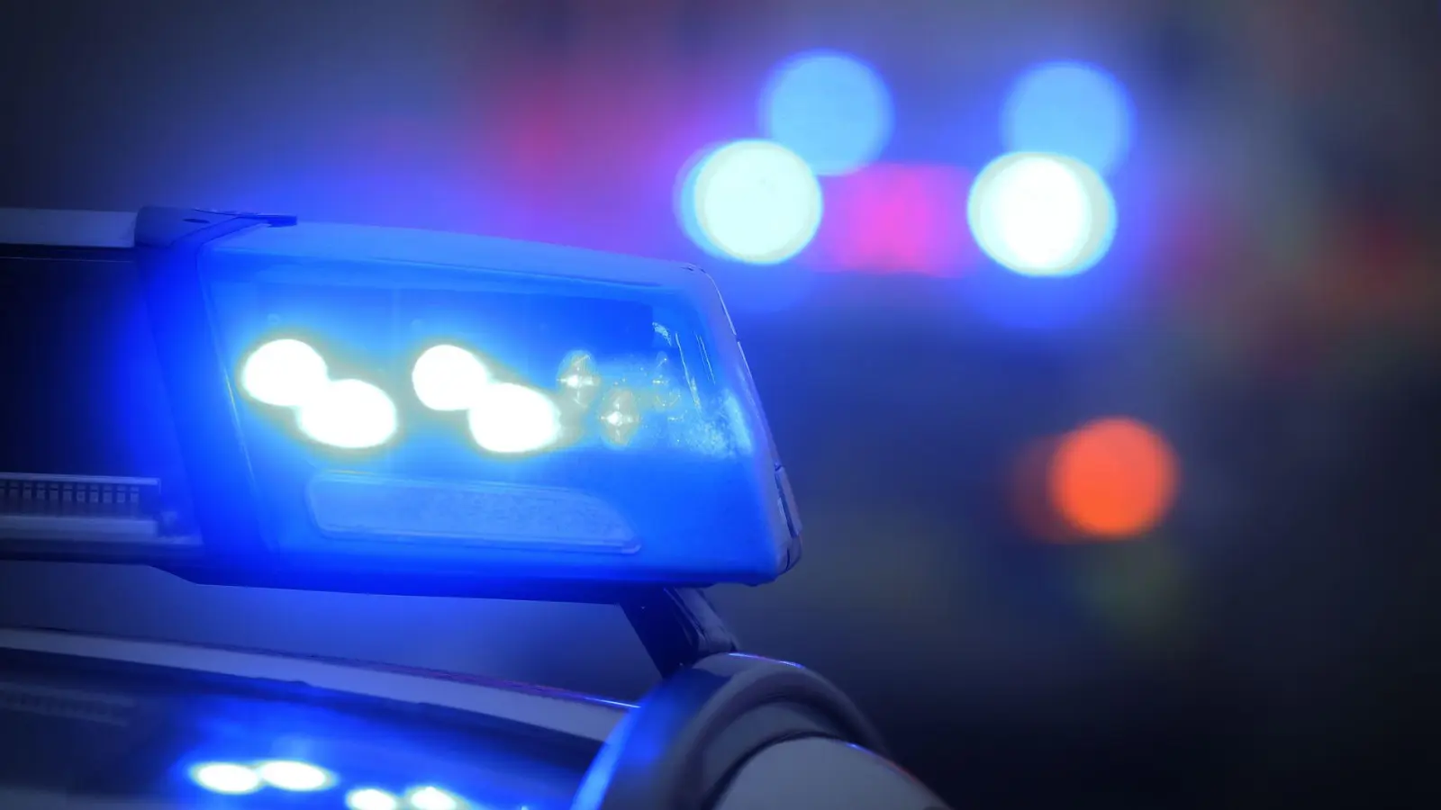 Der genaue Ablauf des Unfalls im Landkreis Dillingen war zunächst noch unklar. (Symbolbild) (Foto: Karl-Josef Hildenbrand/dpa)