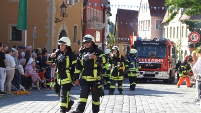 Der Mottoteil war „Helden des Alltags” gewidmet. Dazu zählen auch die Aktiven der Freiwilligen Feuerwehren, die sich zum Wohl ihrer Mitmenschen engagieren. (Foto: Jasmin Kiendl)