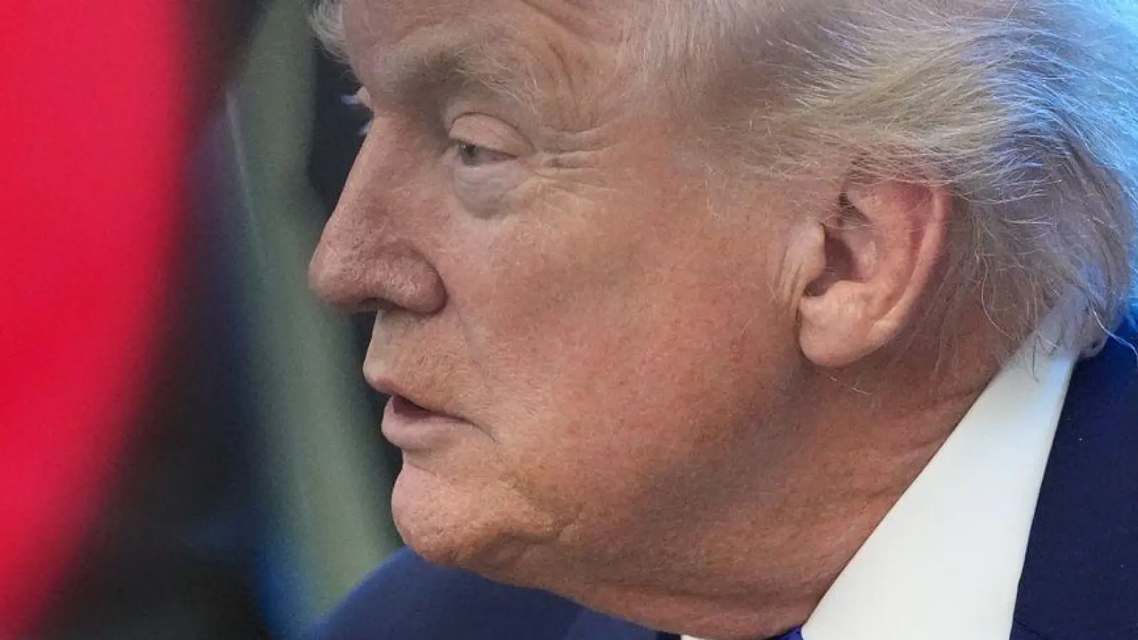 Anlass der neuen Eskalation ist ein Bericht der „New York Times“ über den Streit zwischen Regierung und Universität, den Trump als „völlig falsch“ bezeichnete.  (Foto: Alex Brandon/AP/dpa)