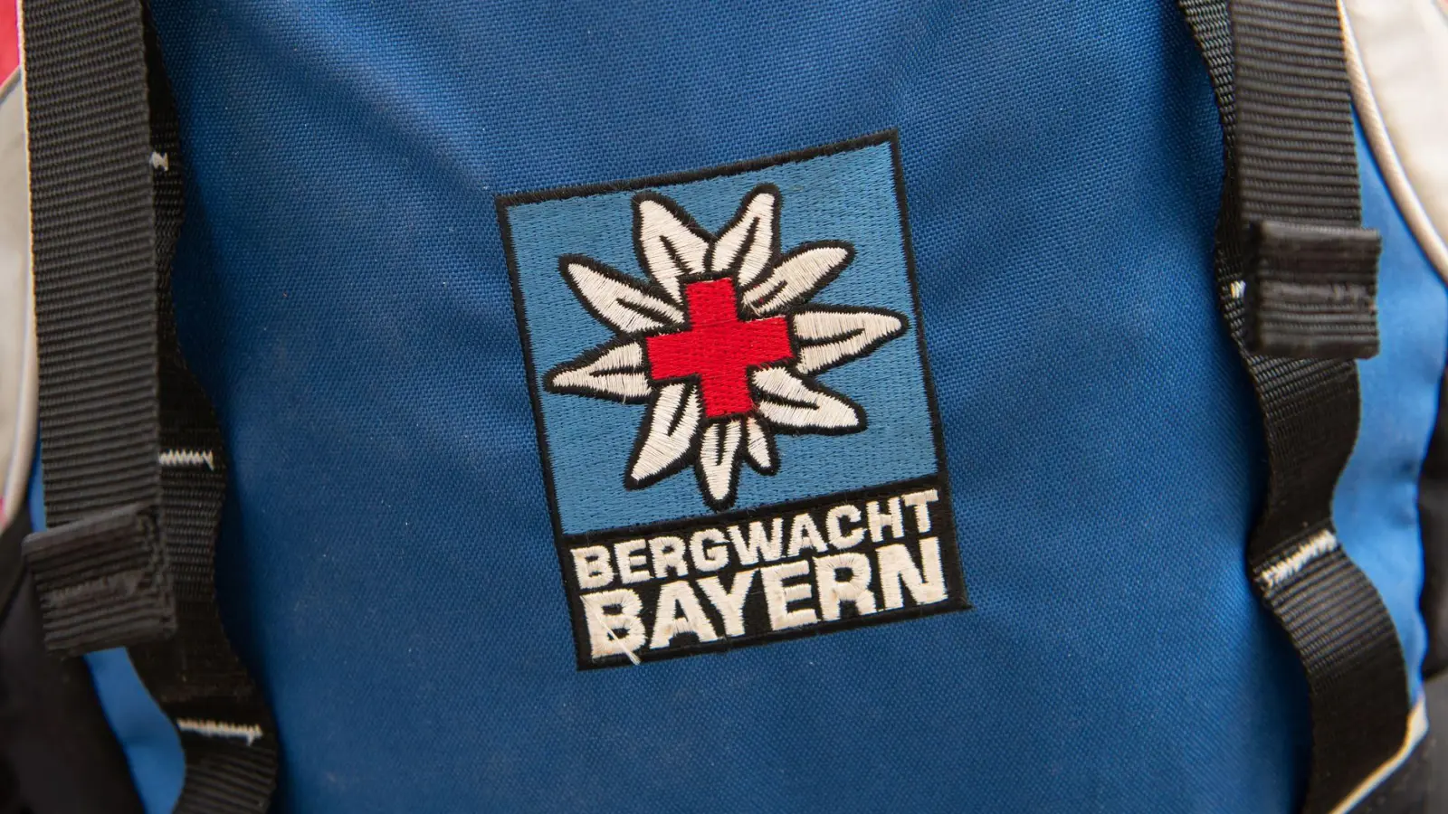 Bergwacht und Polizei wurden bei der Suche nach dem 23-Jährigen schnell fündig. (Symbolbild) (Foto: Sven Hoppe/dpa)